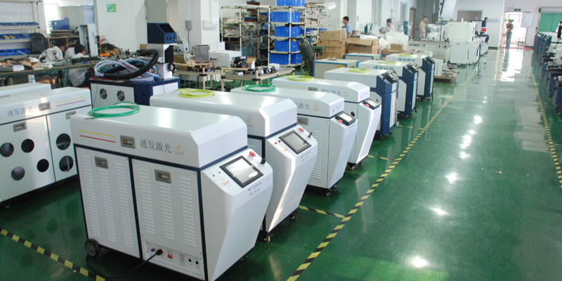 通發(fā)激光TFL-80PF<a href='http://www.xakyw.cn/product/2.htm' class='text_a'>光纖<a href='http://www.xakyw.cn' class='text_a'>激光焊接機</a></a>